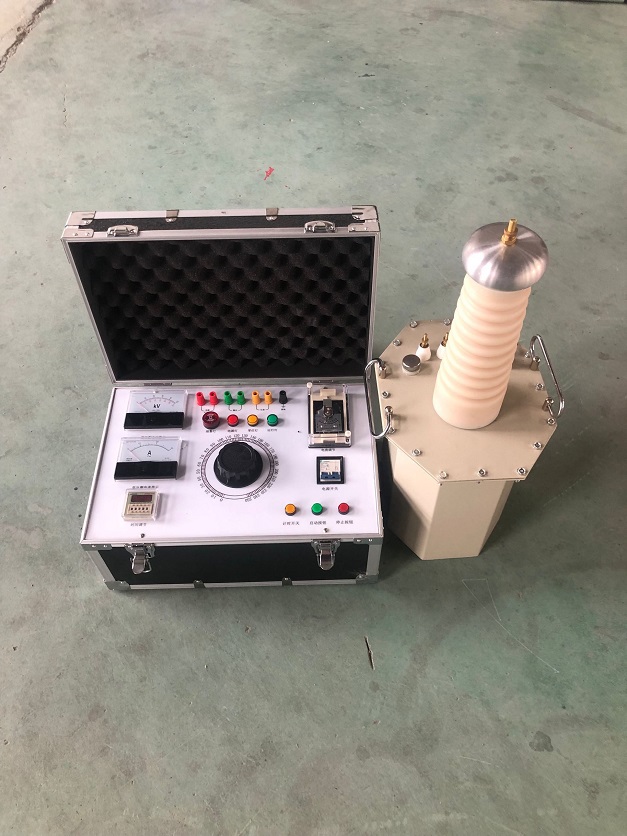 中性變壓器 - 副本 (2).jpg 中性變壓器 - 副本 (2).jpg